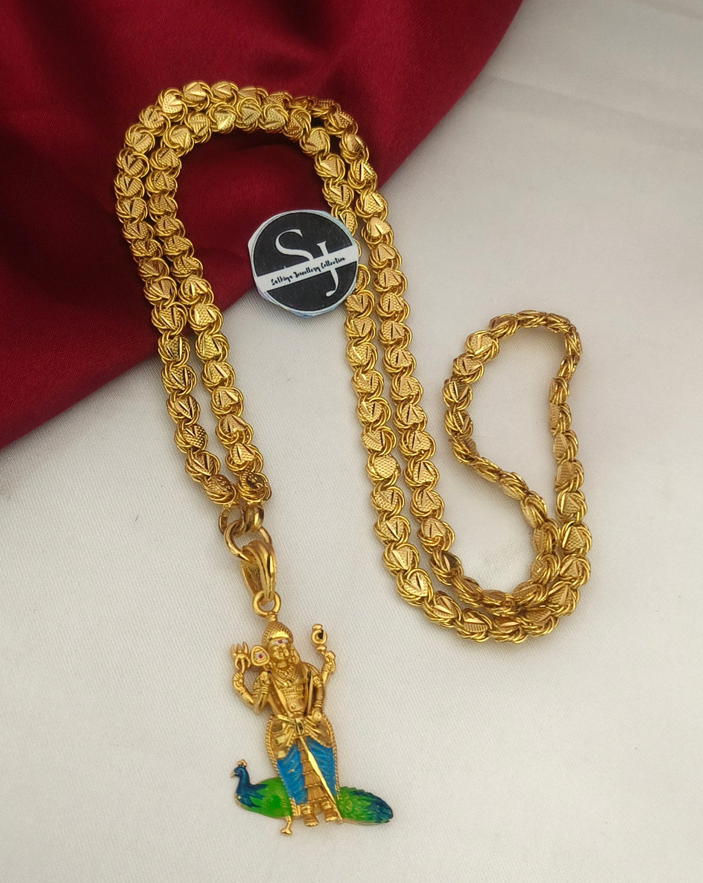 Lord Murugan Dollar Chain – Premium Gold-Finish Temple Jewellery-DL-1002