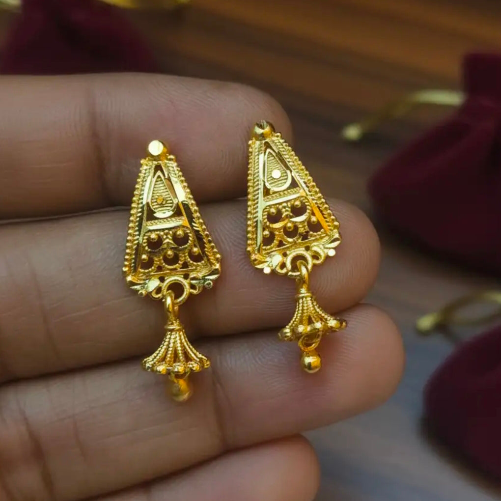 Onegram forming polished earrings -E-1028