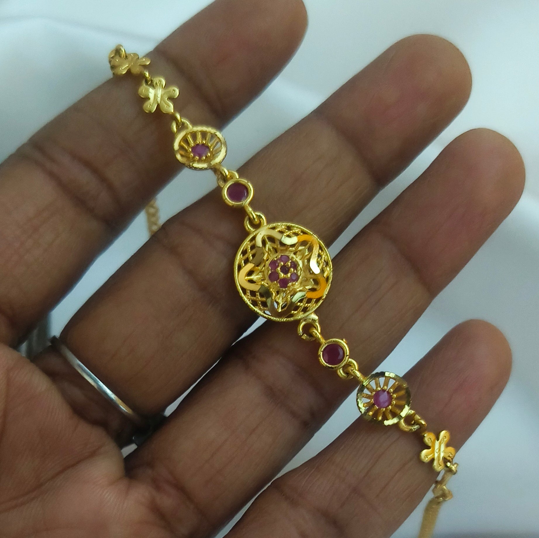 Traditional Floral Filigree one Gram Gold Polished Bracelet BR-51001
