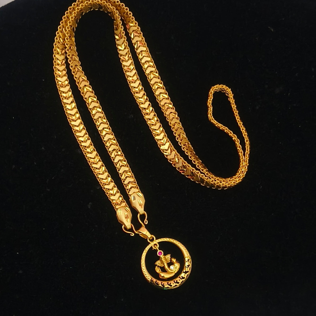 One gram forming Ganesha doller chain Dl-21005