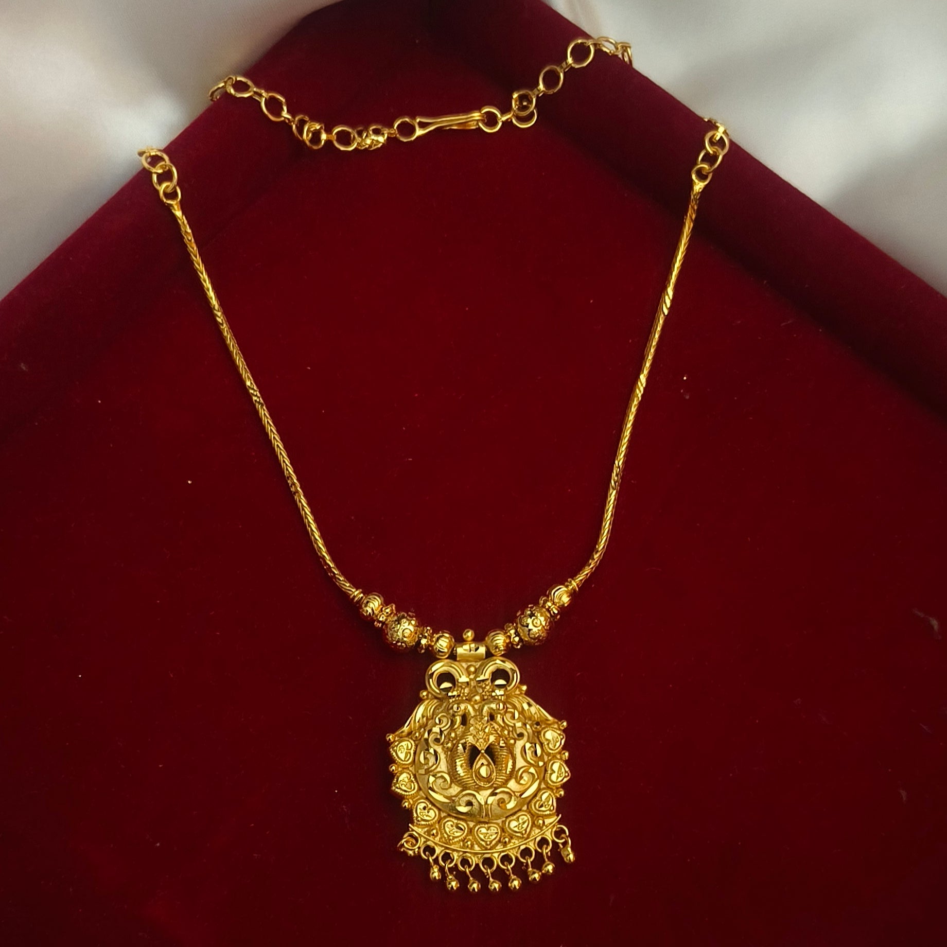 One gram forming polished necklace N- 41007