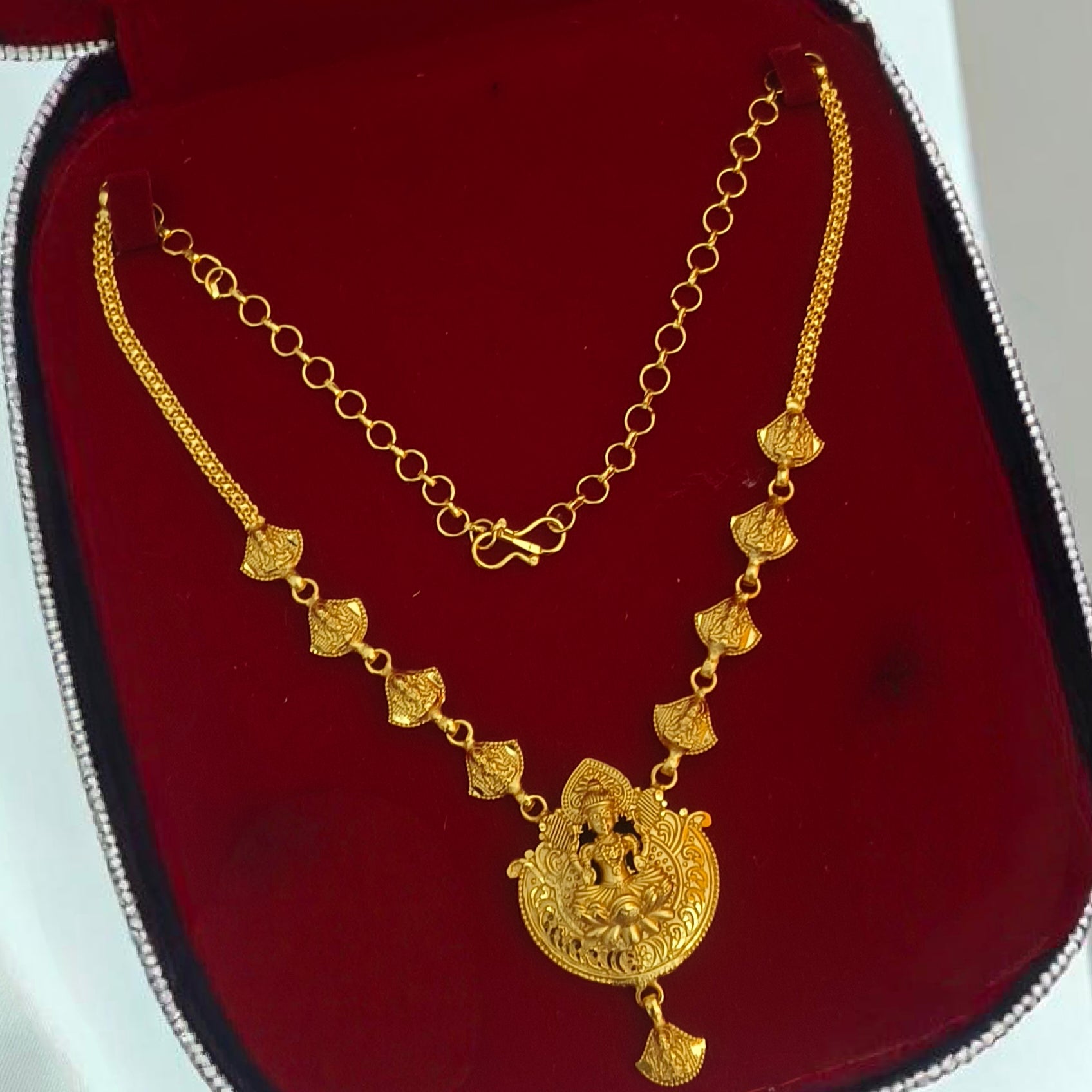 One gram forming necklace N -41012