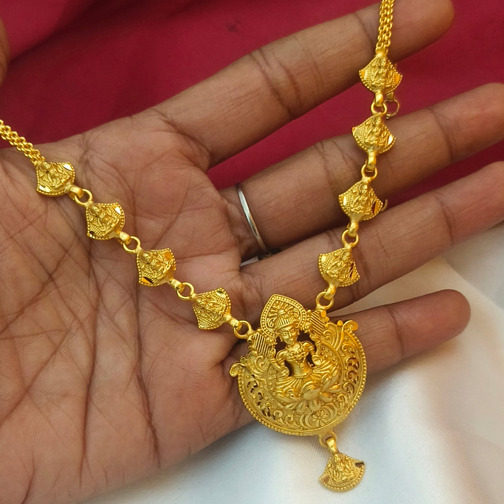 One gram forming necklace N -41012