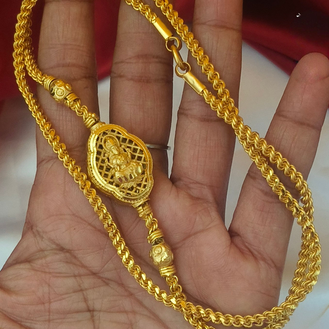 Reversible Lakshmi Mugappu chain CH - 11015