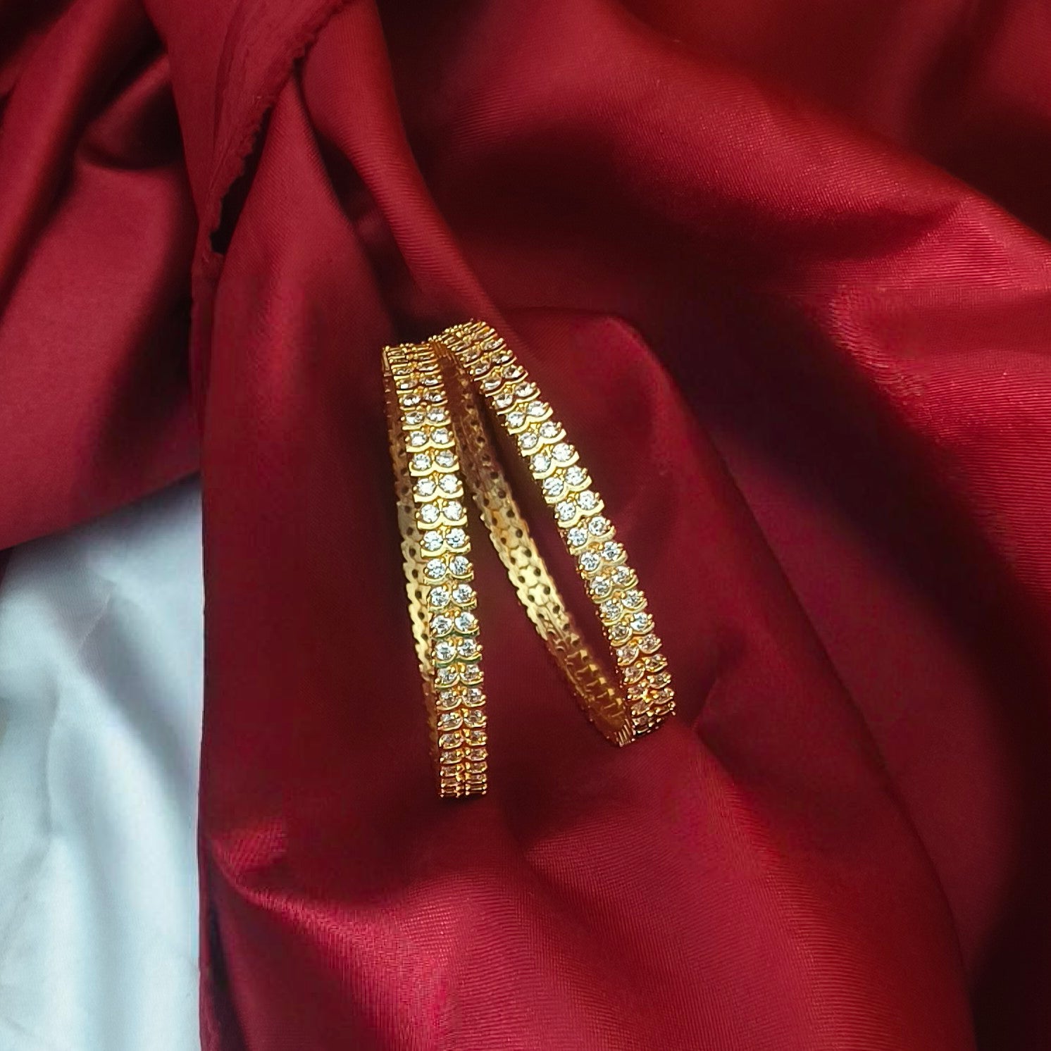 Traditional white stoned impon bangles B-61016