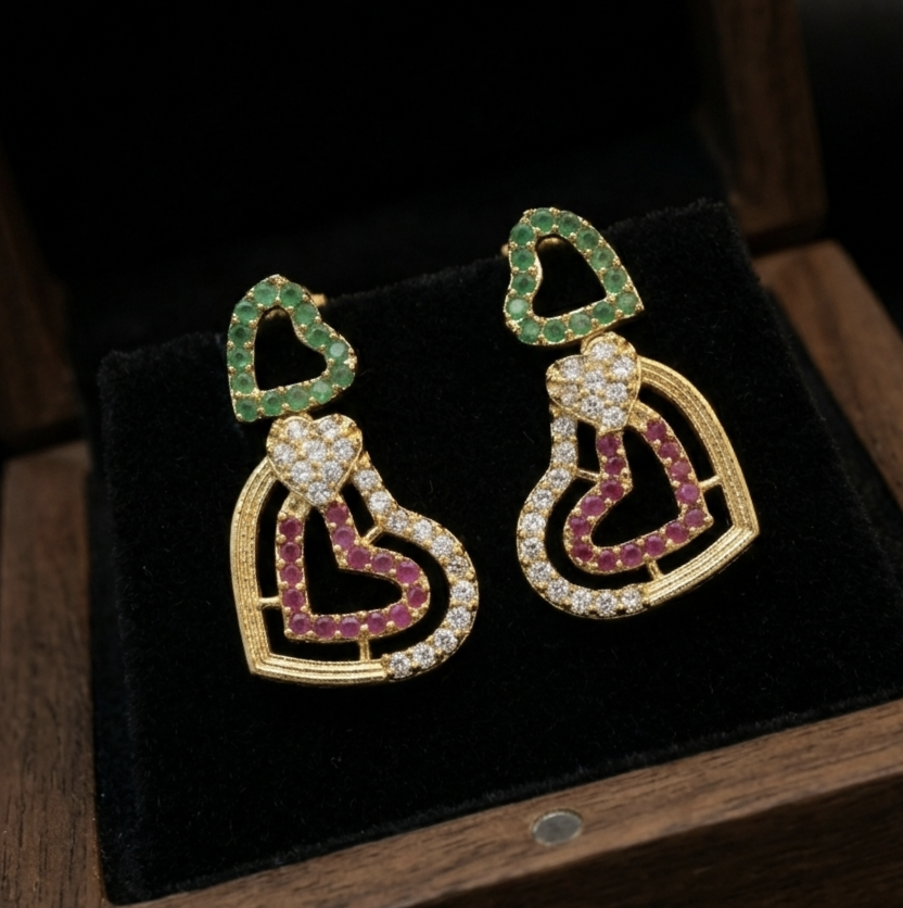 Heart motif tri-color earrings E - 31035