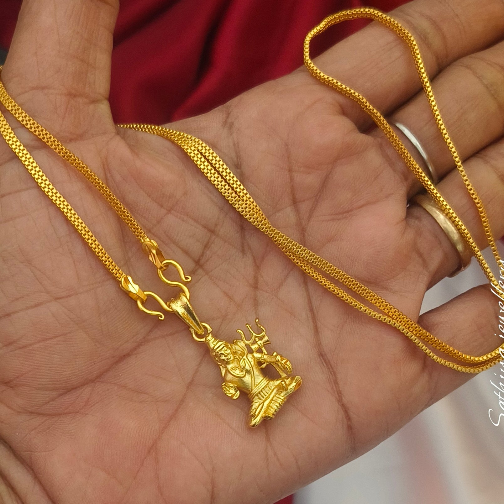 Lord Shiva Meditative Pendant with  Chain DL- 21034