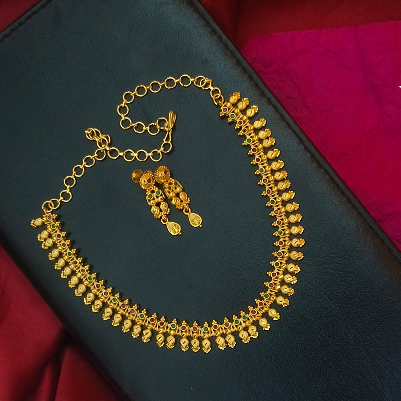 Temple-Style Gold-Tone Necklace & Earring Set N-41021