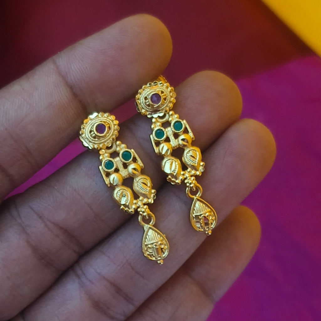 Temple-Style Gold-Tone Necklace & Earring Set N-41021