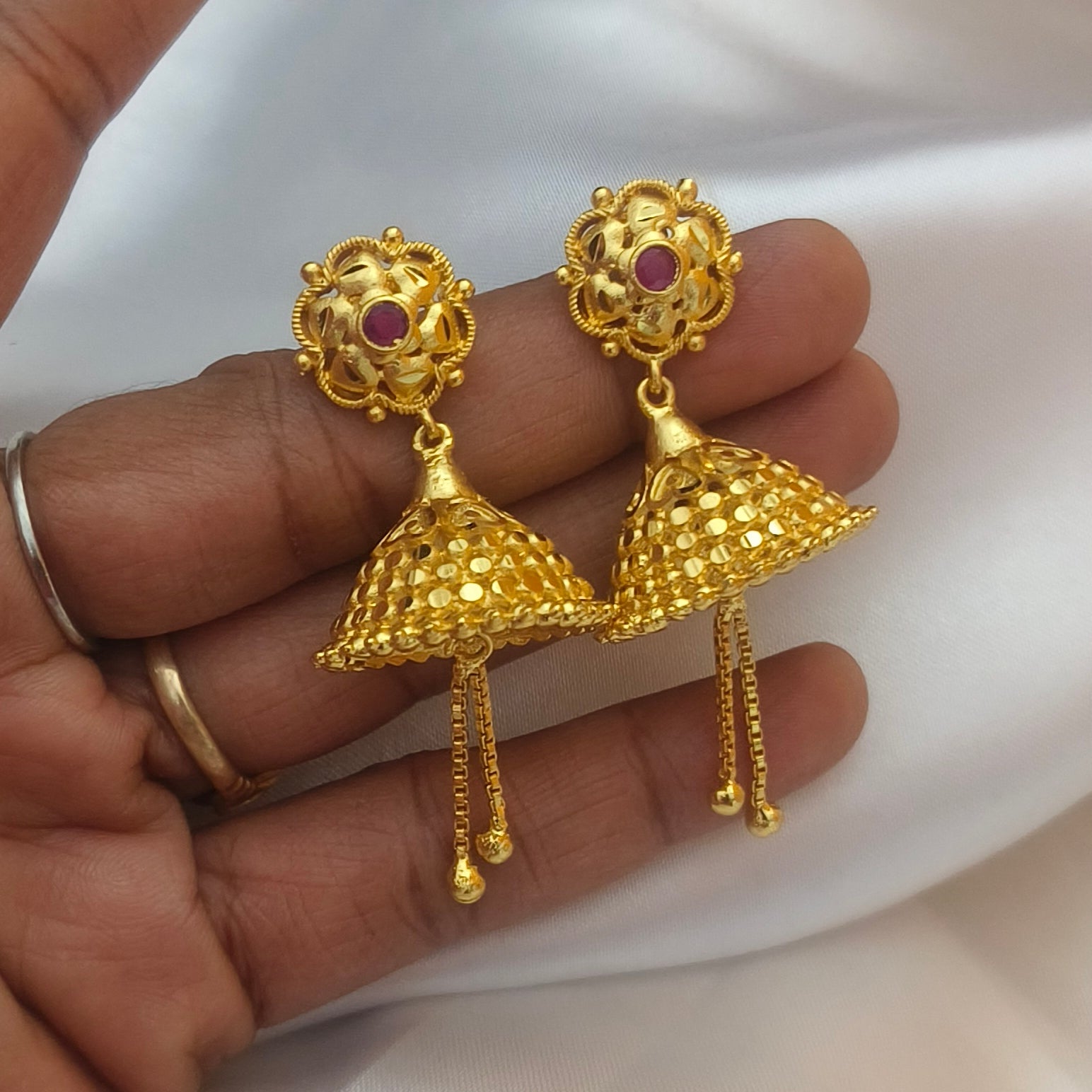 One gram forming polished jhumka E-31040