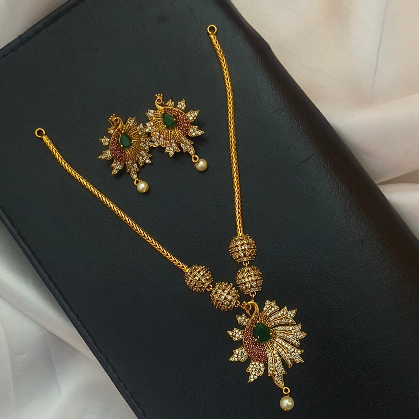 Exquisite Peacock-Themed matt finish premium Jewelry Set N-41031