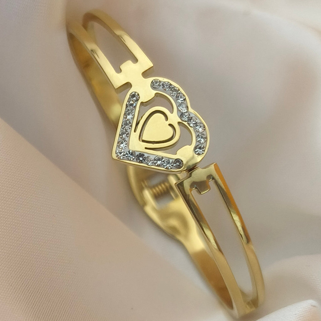 Eternal Hearts Adjustable Stainless Steel Bracelet B- 51035