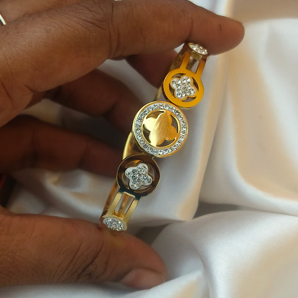 Stainless steel anti tarnish adjustable bracelet BR-51039
