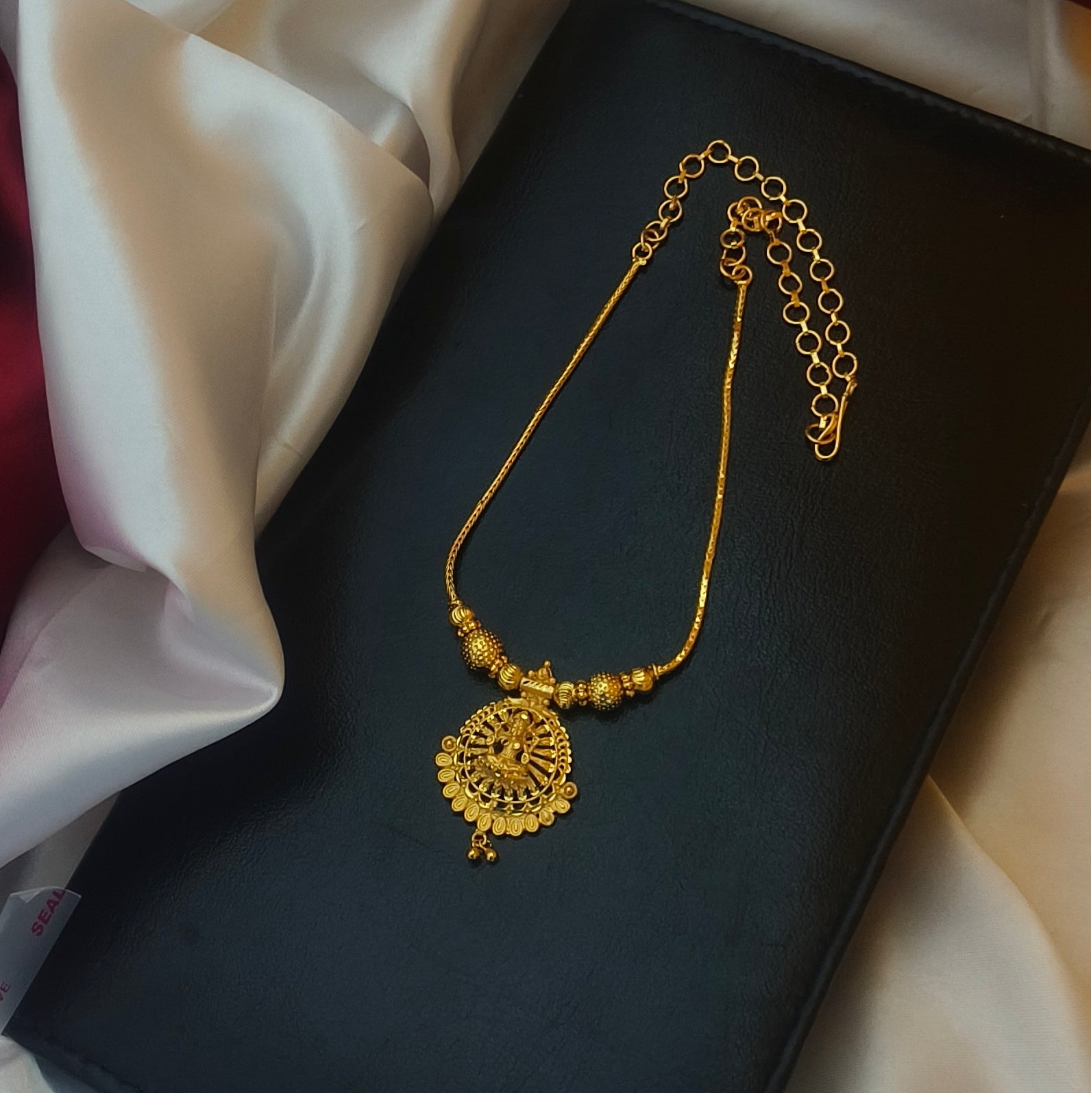 One gram forming polished Lakshmi necklace N - 41038