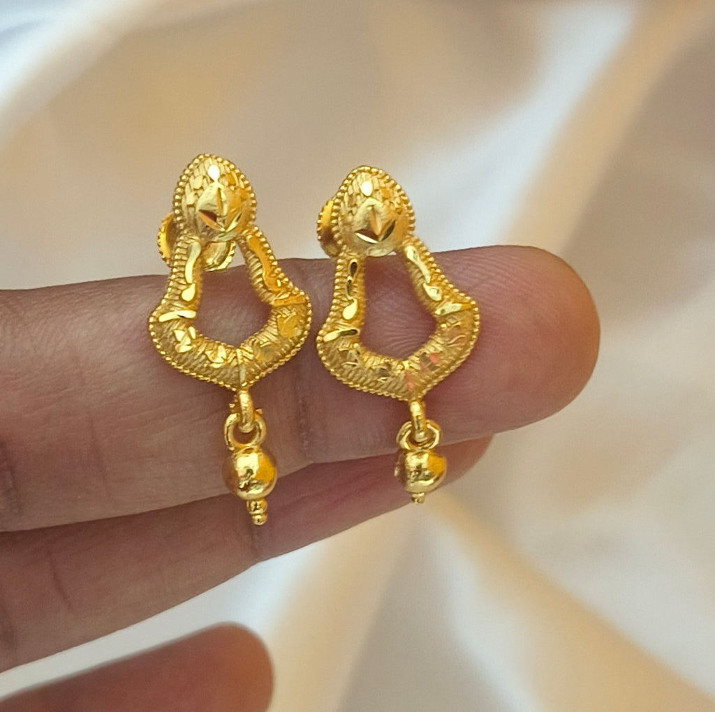 Forming earrings E- 31052