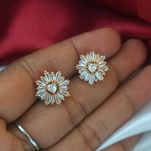 Diamond replica studs E- 31054