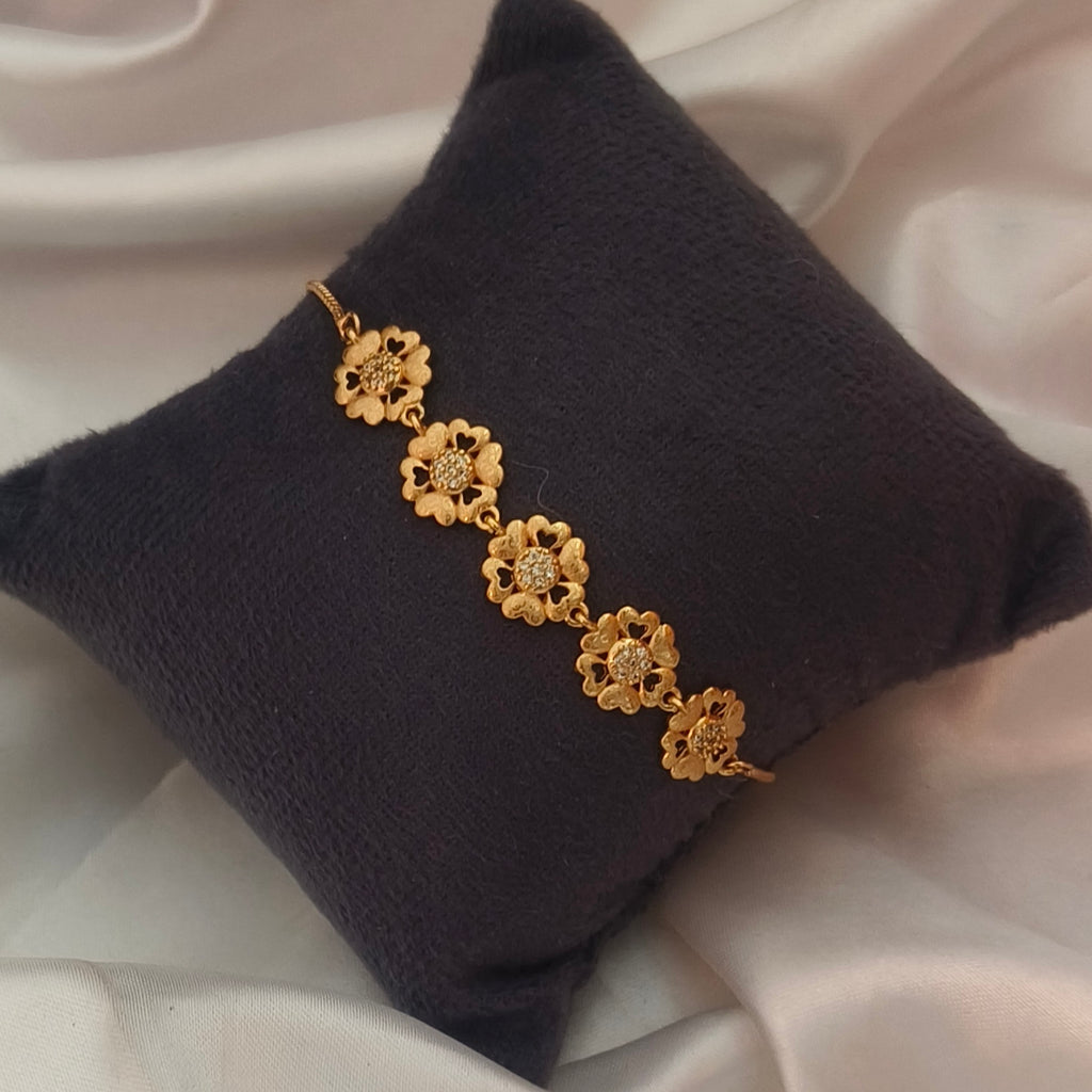 Adjustable Floral bracelet