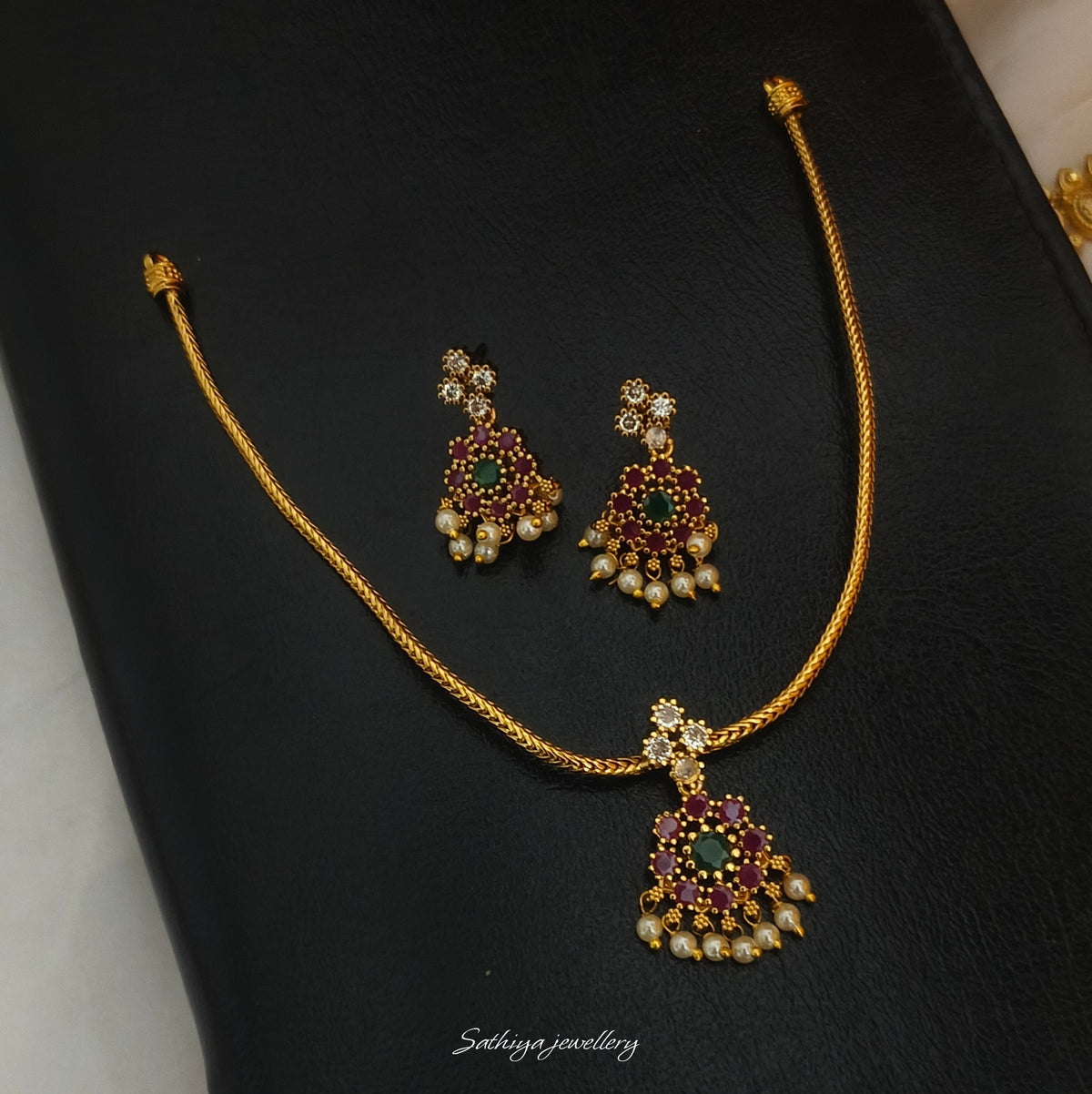 Premium quality matt finish necklace N- 41060