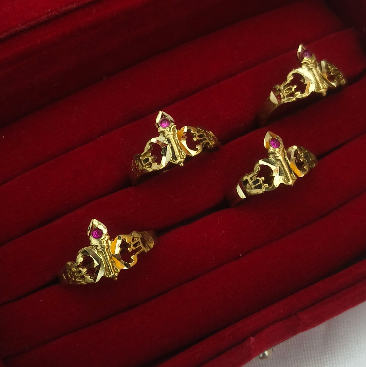 Pure Impon OM murugan ring