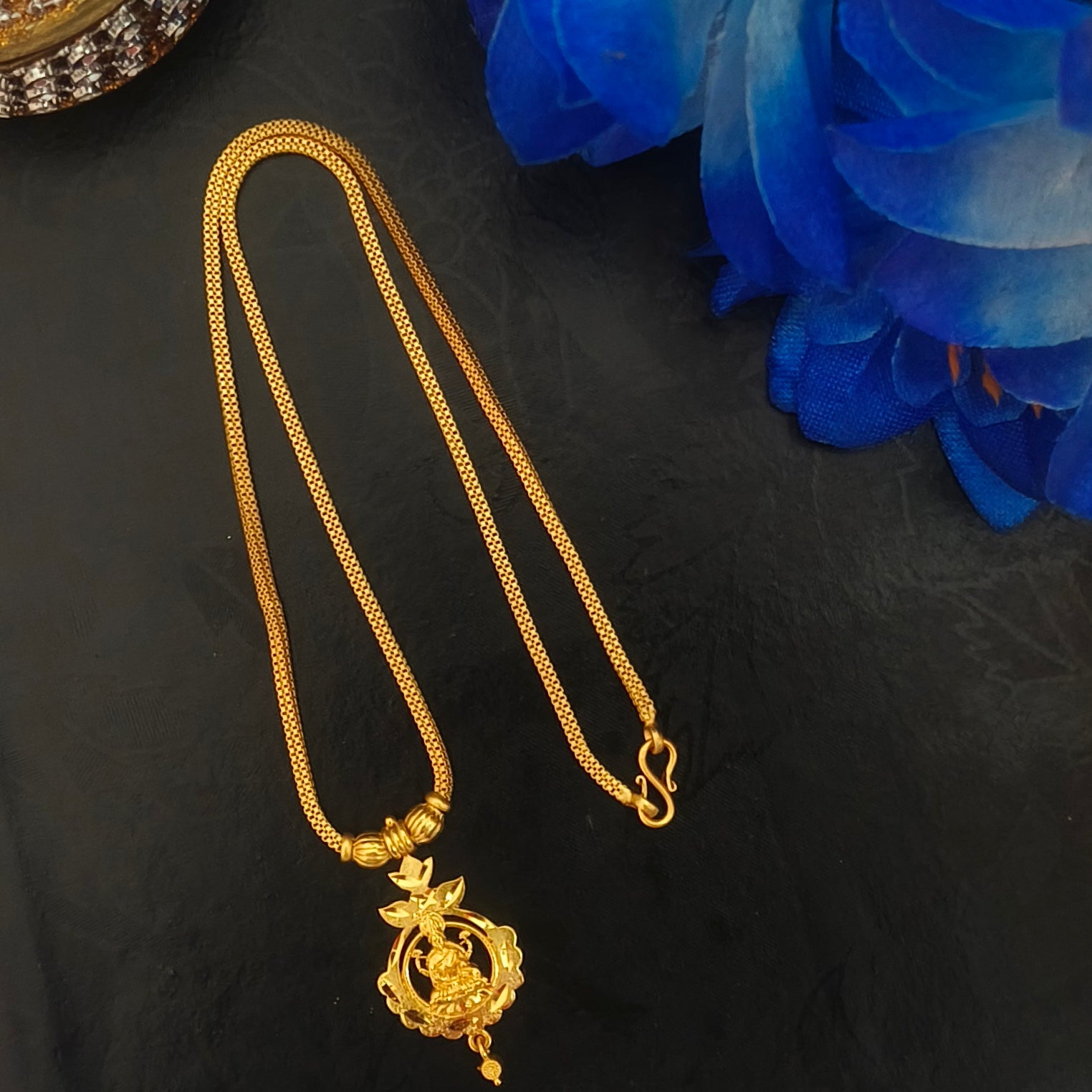 Lakshmi dollar Short Chain DL- 21066